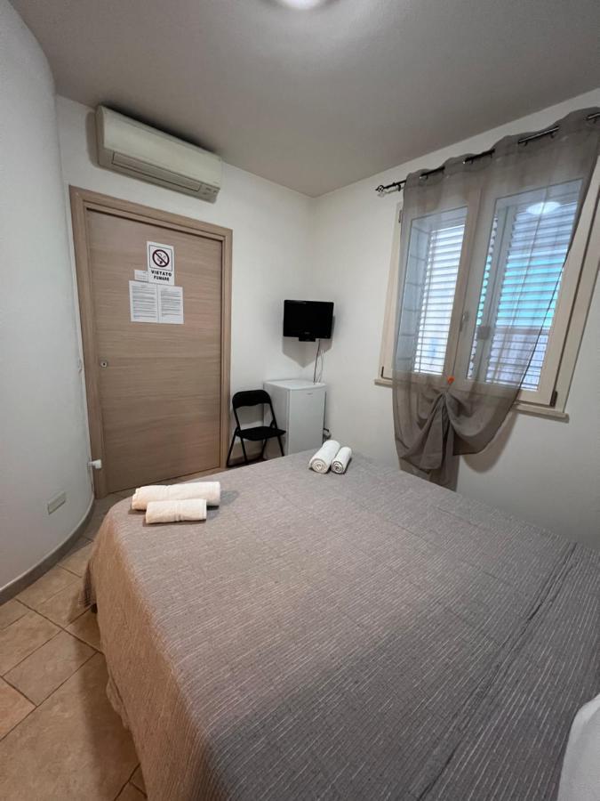 Rena Bianca House Hotel Porto Torres Luaran gambar